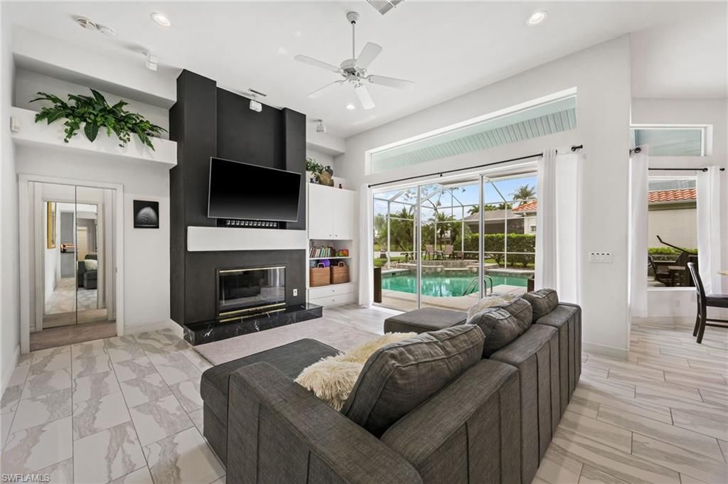 9360 White Hickory Ln, Fort Myers, FL 33912 Photo