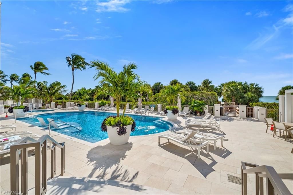 8171 Bay Colony Dr, Unit 403, Naples, FL 34108 Photo