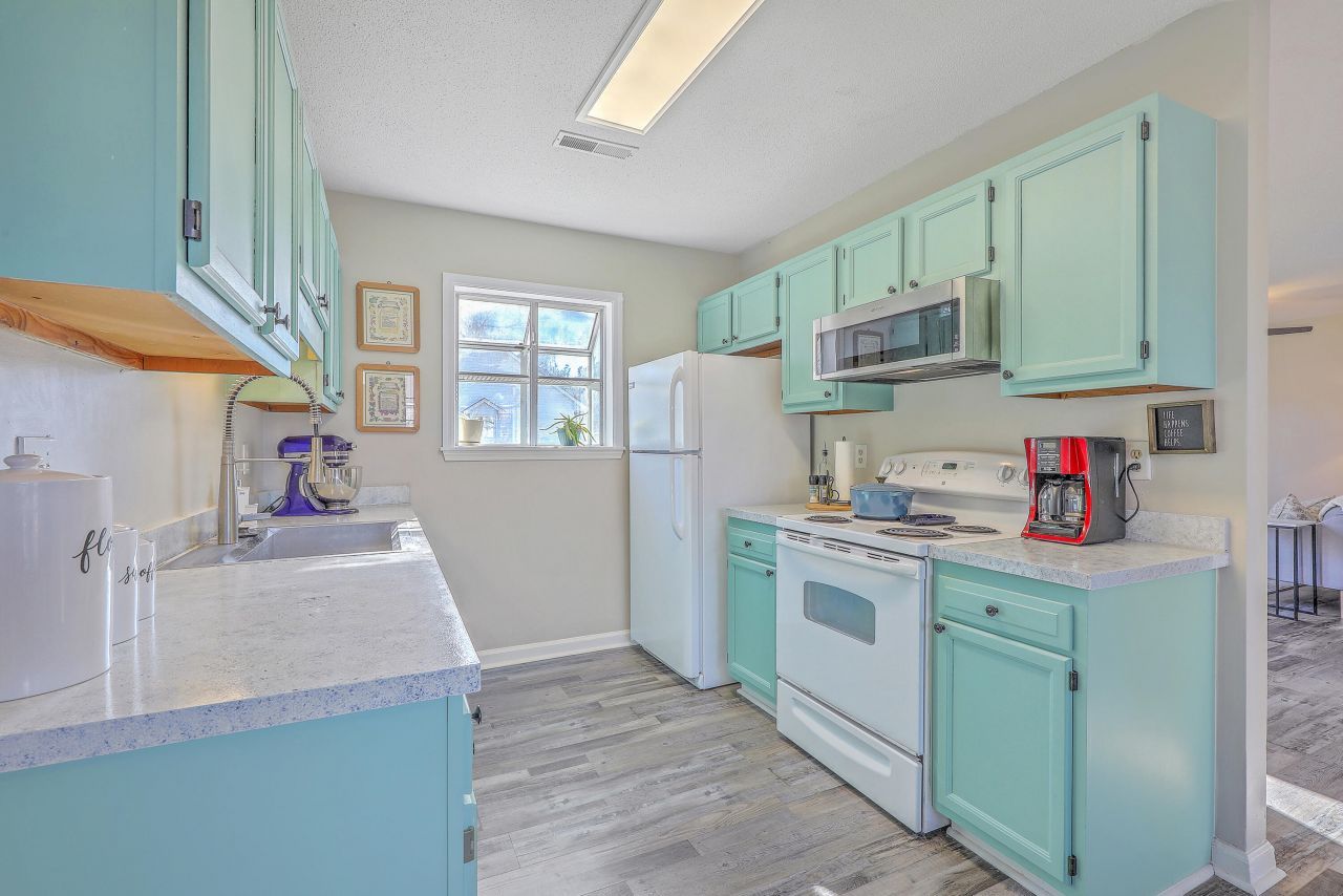 28 Fieldfare Way Photo 12