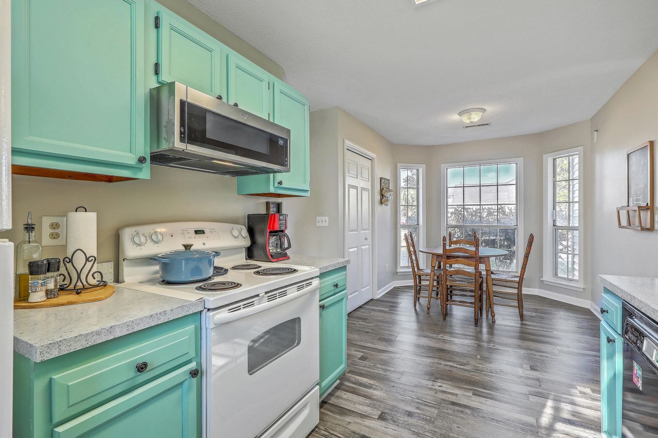 28 Fieldfare Way Photo 13