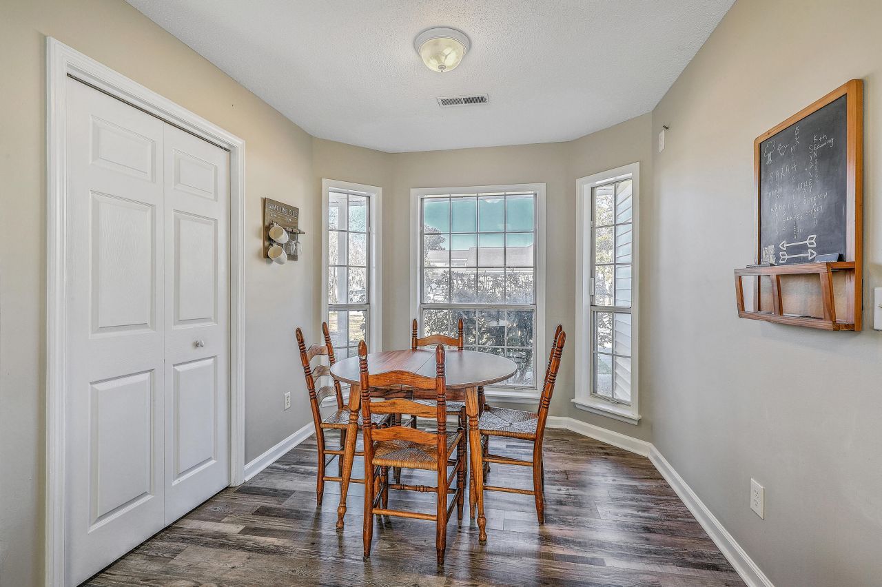 28 Fieldfare Way Photo 14