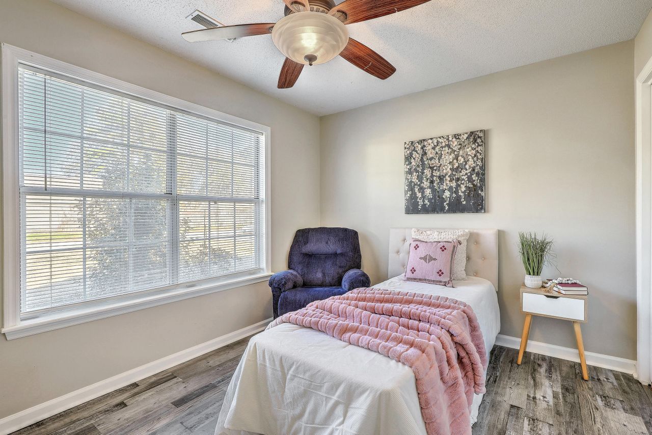 28 Fieldfare Way Photo 22