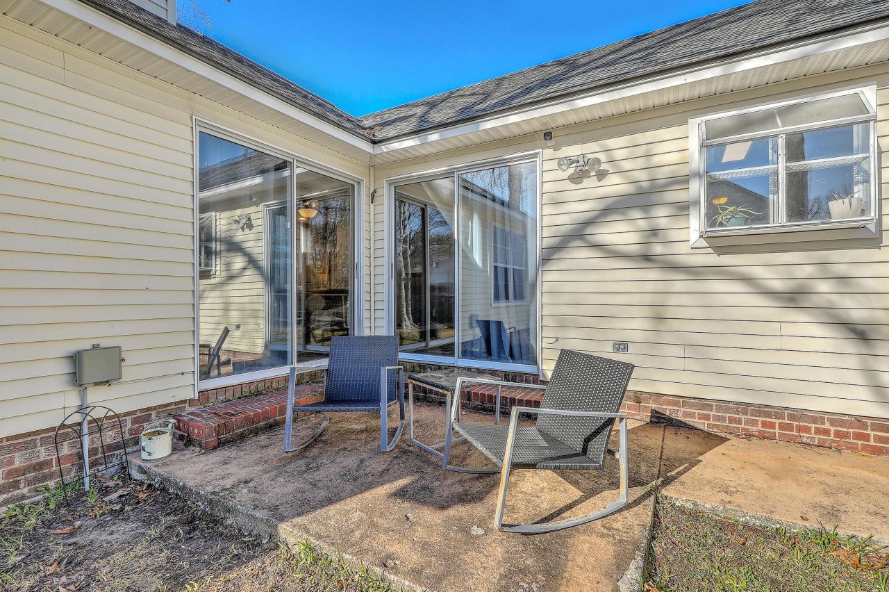 28 Fieldfare Way Photo 24