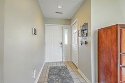 28 Fieldfare Way photo 4