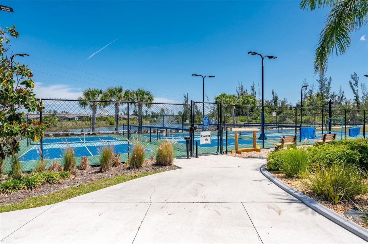 7212 Mikasa Drive, Punta Gorda, FL 33950 Photo