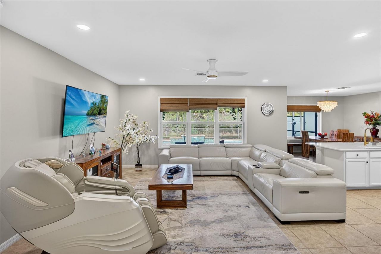 7212 Mikasa Drive, Punta Gorda, FL 33950 Photo