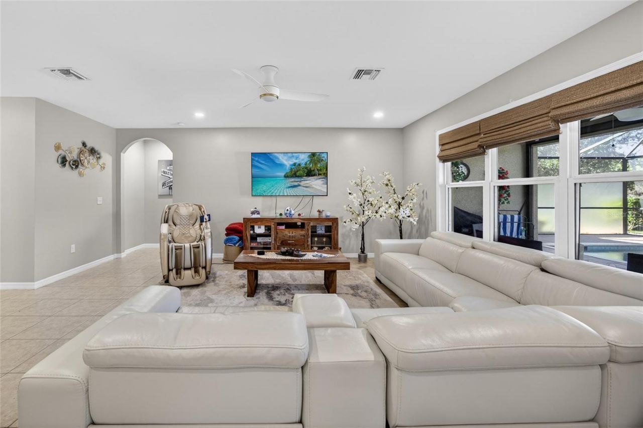 7212 Mikasa Drive, Punta Gorda, FL 33950 Photo