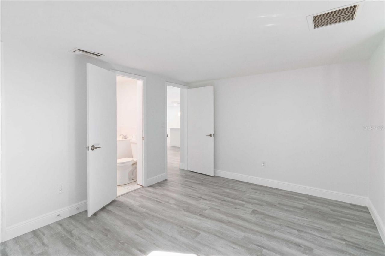 8026 Hunters Whip Row Circle, Hudson, FL 34667 Photo