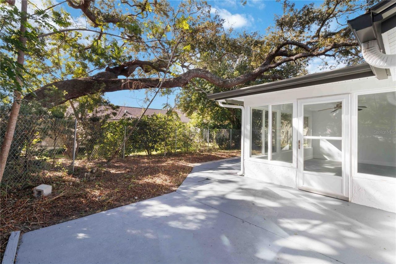 8026 Hunters Whip Row Circle, Hudson, FL 34667 Photo