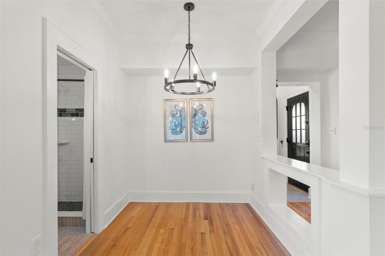 210 22nd Avenue Ne, Unit 15, Saint Petersburg, FL 33704 Photo