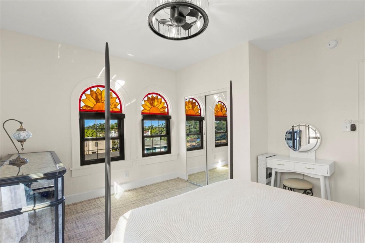 210 22nd Avenue Ne, Unit 15, Saint Petersburg, FL 33704 Photo