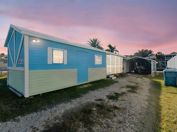 7091 WESTWIND STREET, WEEKI WACHEE, FL 34607