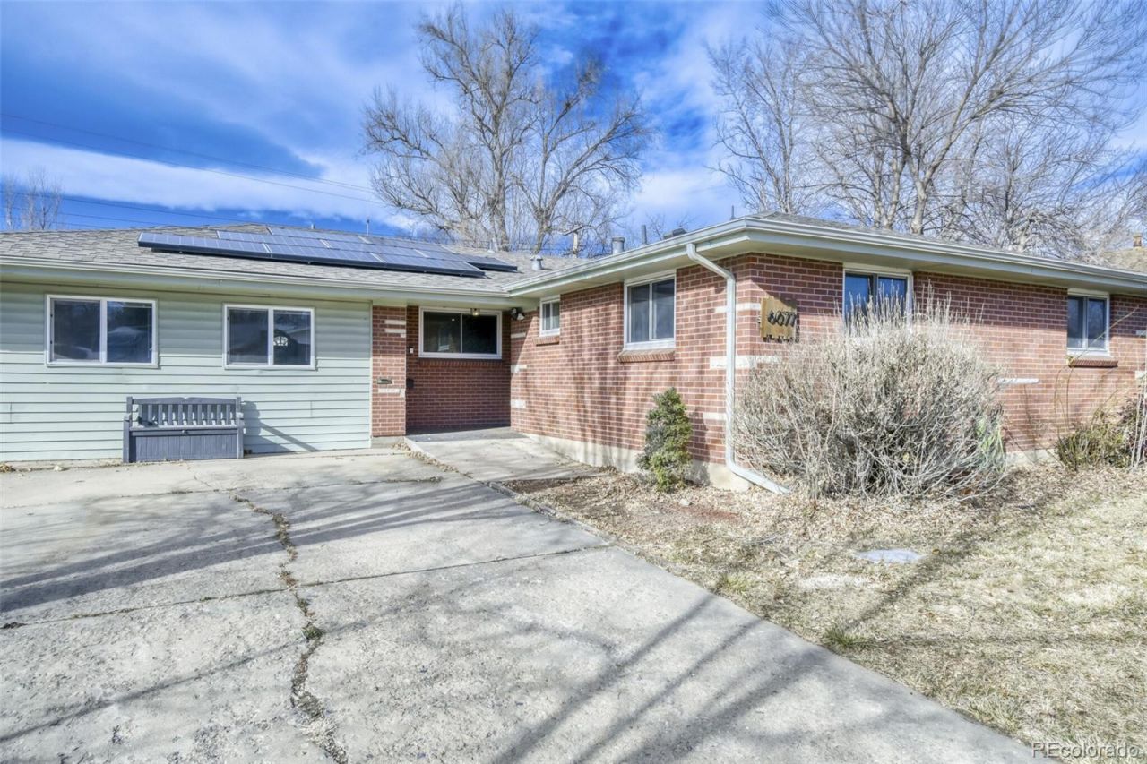 6077 Flower Street, Arvada, CO 80004 Main Photo