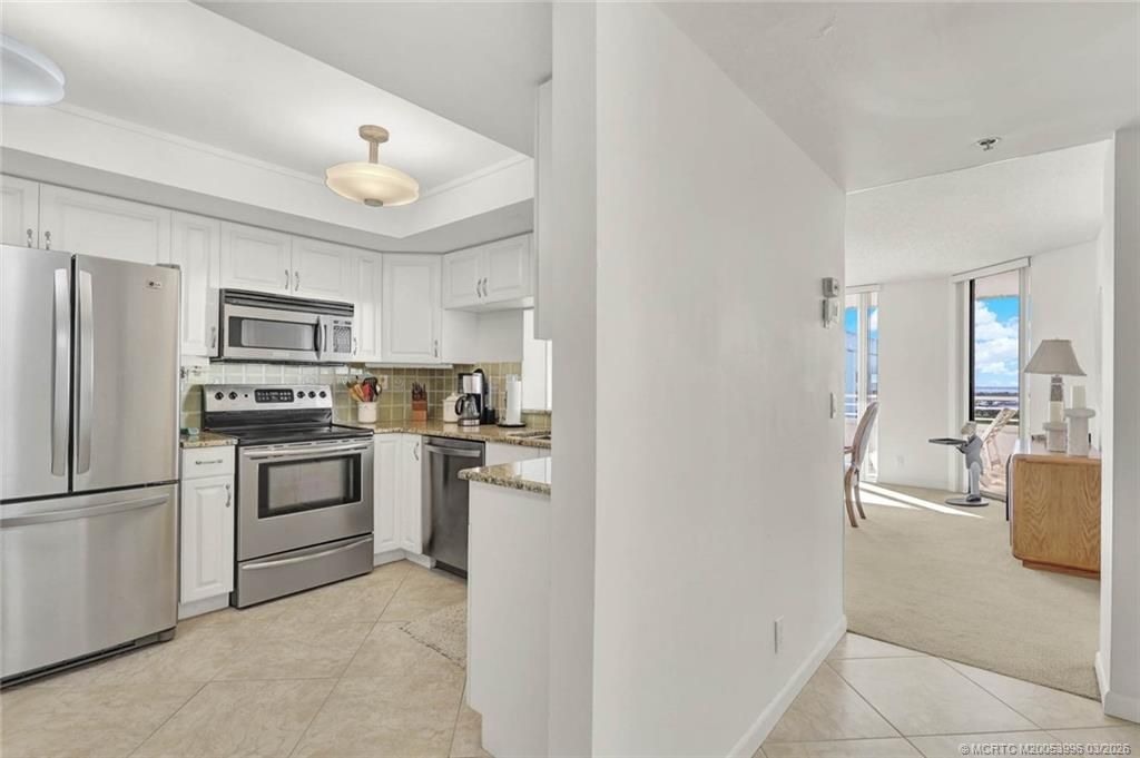 9950 S Ocean Drive, Unit 1905, Jensen Beach, FL 34957 Photo