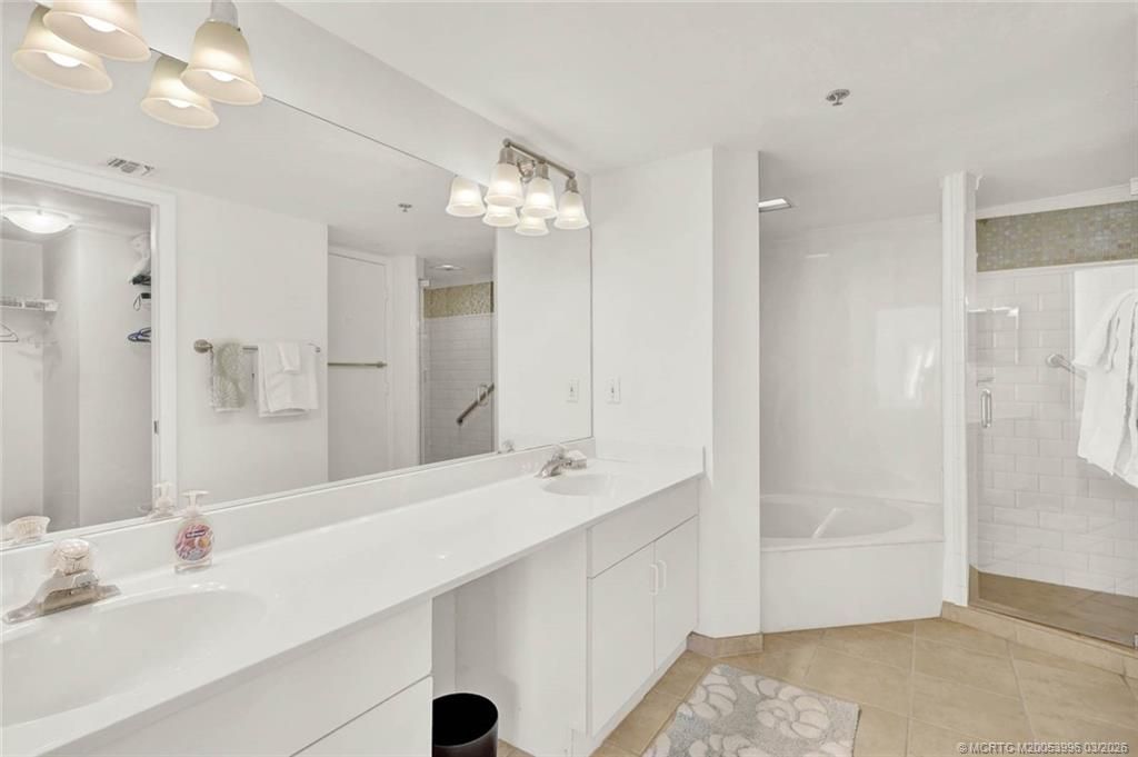 9950 S Ocean Drive, Unit 1905, Jensen Beach, FL 34957 Photo