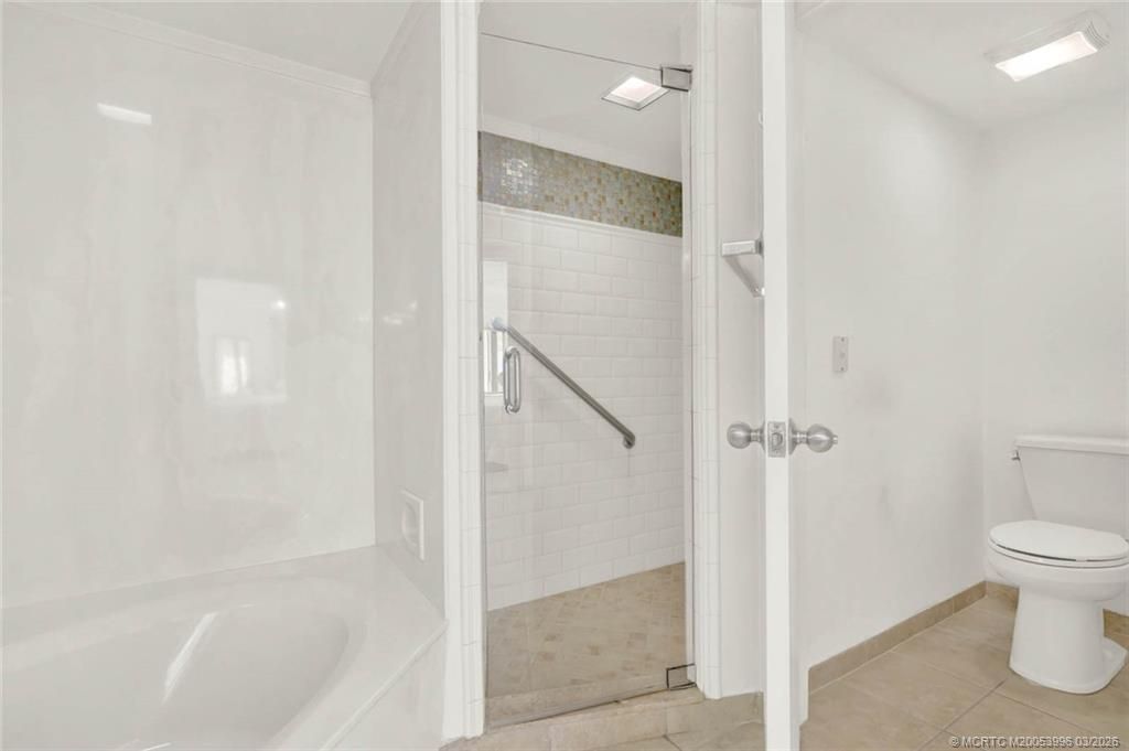 9950 S Ocean Drive, Unit 1905, Jensen Beach, FL 34957 Photo