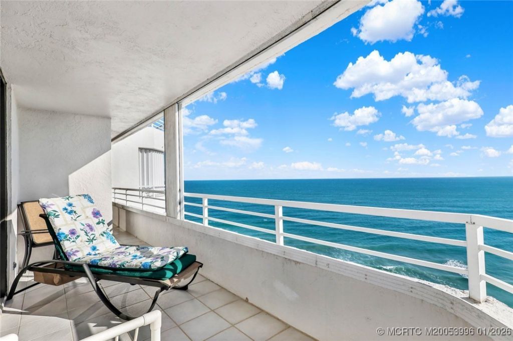 9950 S Ocean Drive, Unit 1905, Jensen Beach, FL 34957 Photo