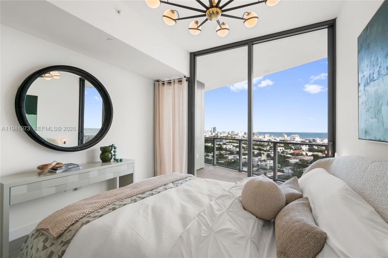 500 Alton Rd, Unit 2101/02, Miami Beach, FL 33139 Photo