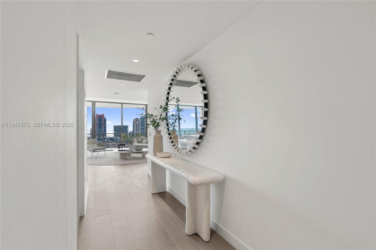 500 Alton Rd, Unit 2101/02, Miami Beach, FL 33139 Photo