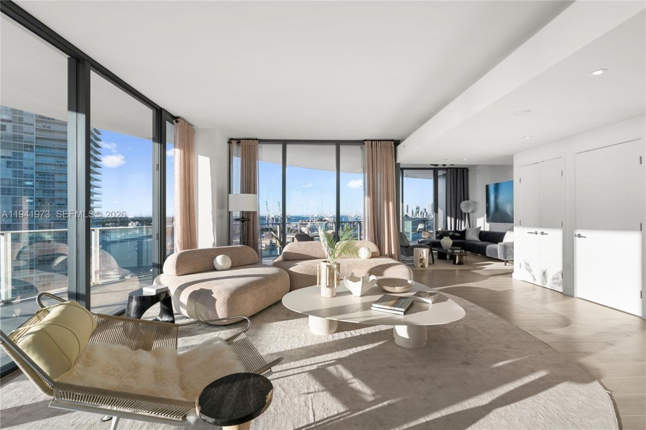 500 Alton Rd, Unit 2101/02, Miami Beach, FL 33139 Photo