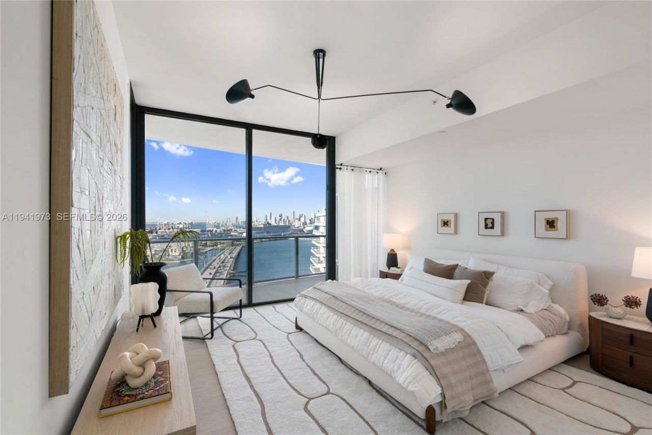 500 Alton Rd, Unit 2101/02, Miami Beach, FL 33139 Photo