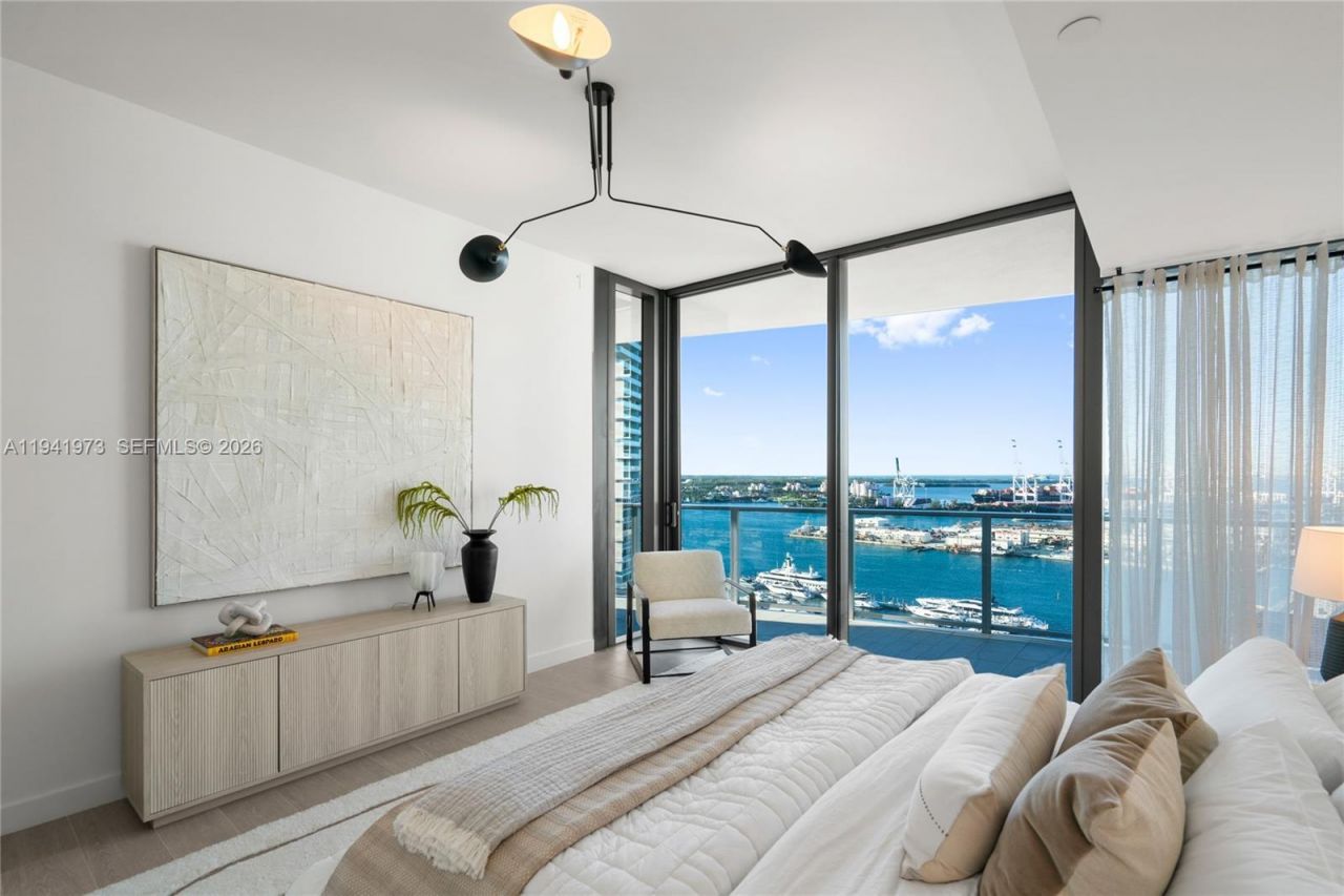 500 Alton Rd, Unit 2101/02, Miami Beach, FL 33139 Photo