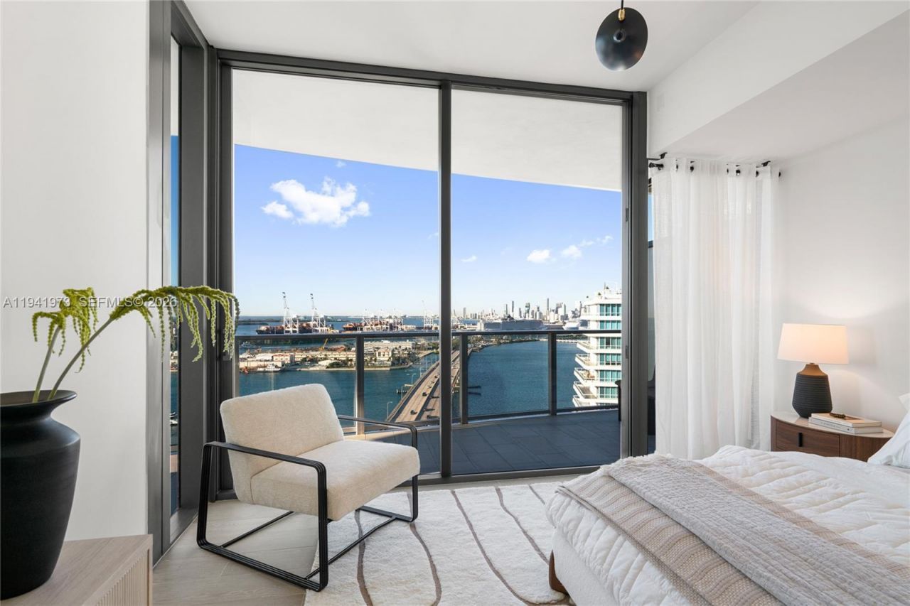 500 Alton Rd, Unit 2101/02, Miami Beach, FL 33139 Photo