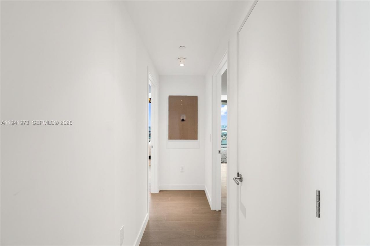 500 Alton Rd, Unit 2101/02, Miami Beach, FL 33139 Photo