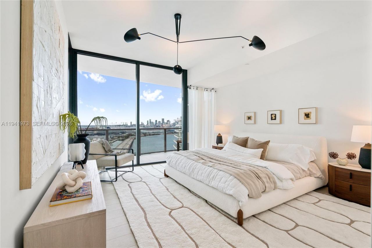 500 Alton Rd, Unit 2101/02, Miami Beach, FL 33139 Photo