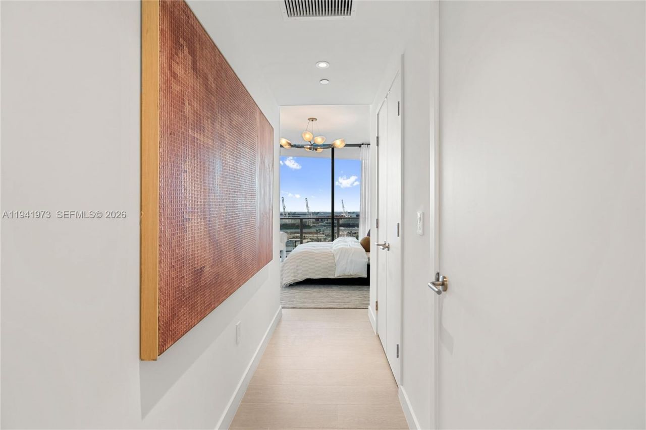 500 Alton Rd, Unit 2101/02, Miami Beach, FL 33139 Photo