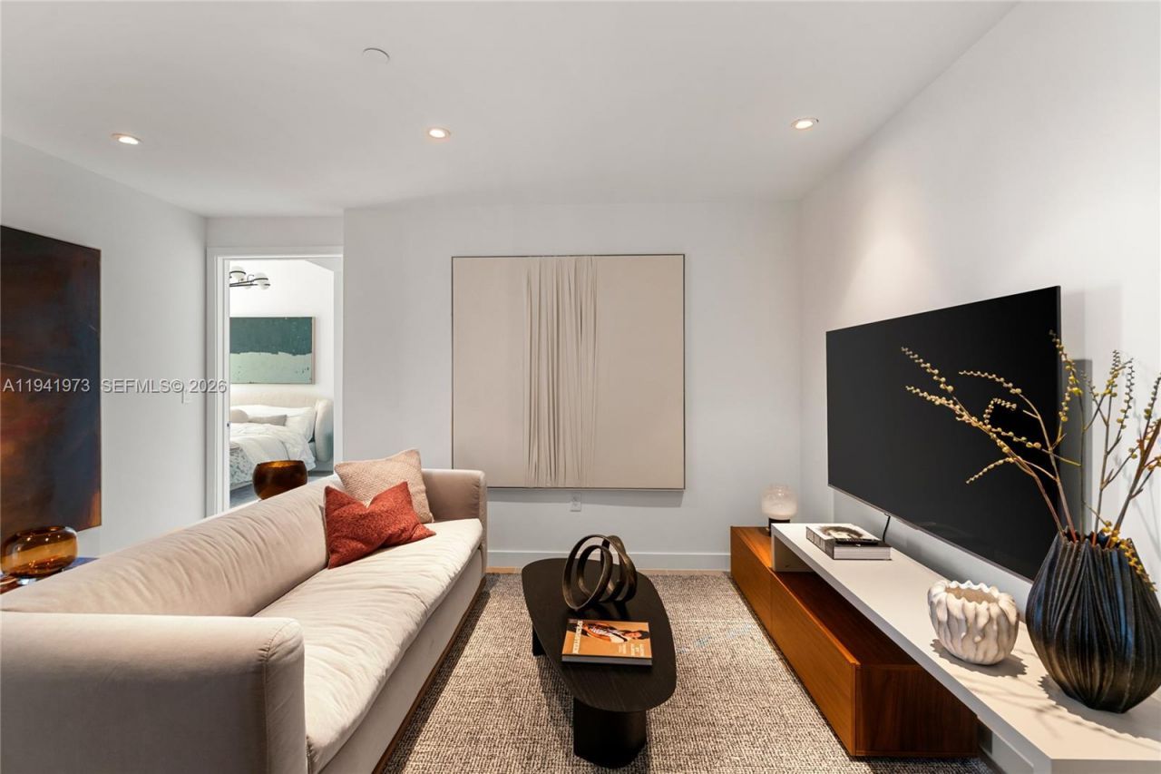 500 Alton Rd, Unit 2101/02, Miami Beach, FL 33139 Photo