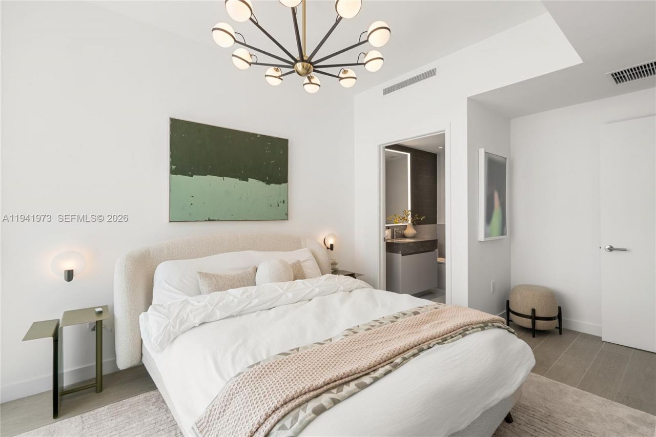 500 Alton Rd, Unit 2101/02, Miami Beach, FL 33139 Photo