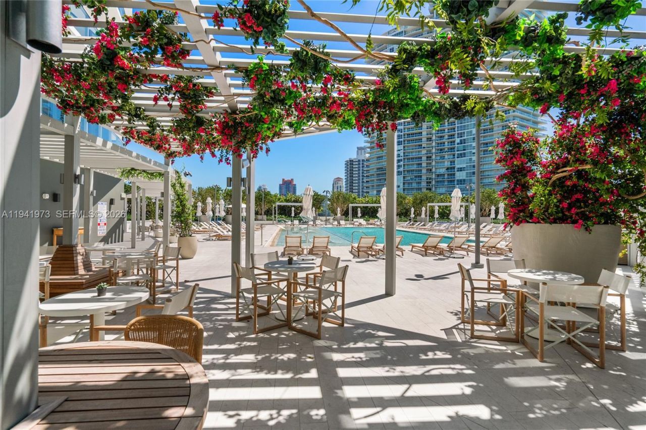 500 Alton Rd, Unit 2101/02, Miami Beach, FL 33139 Photo