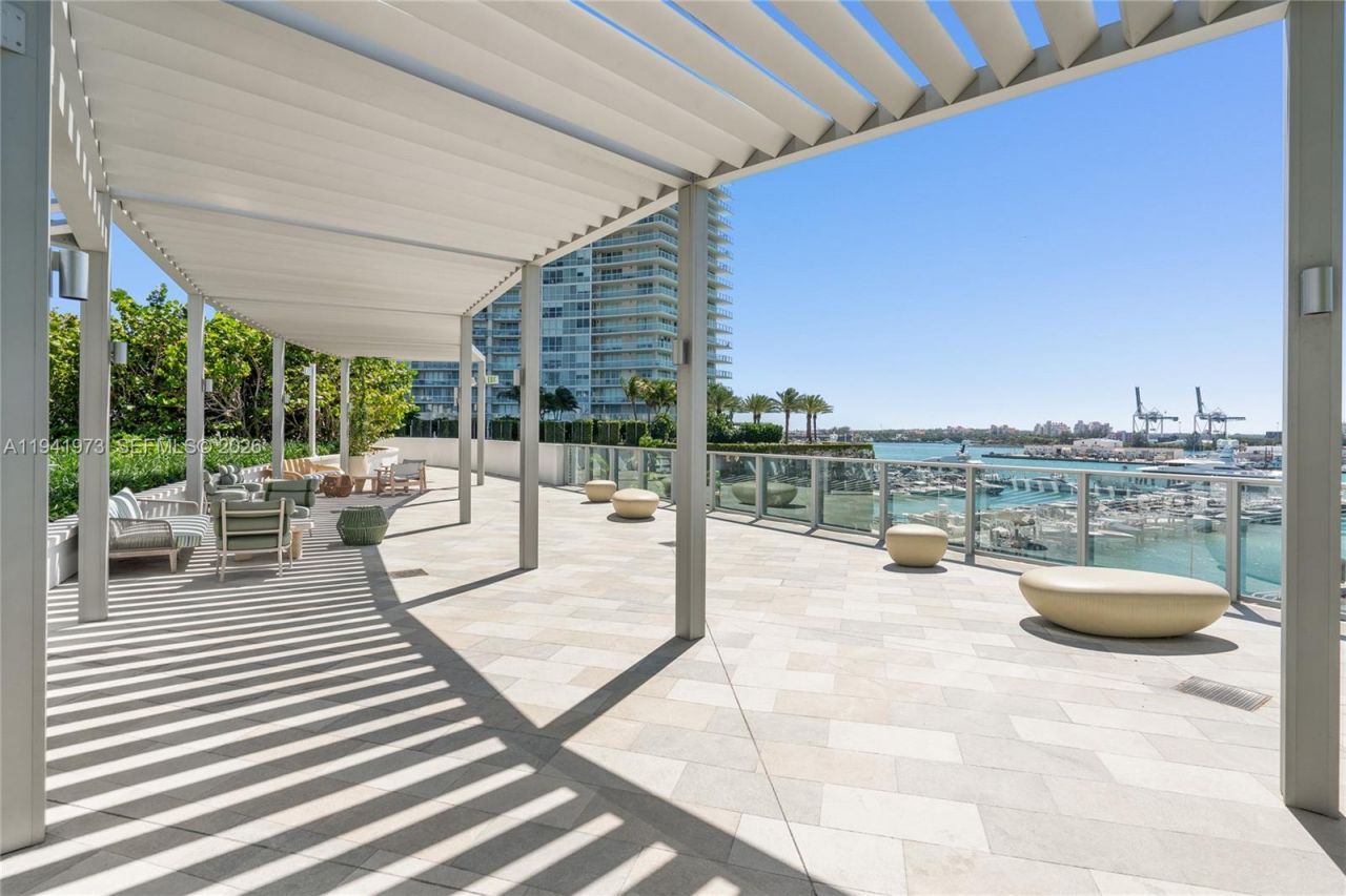 500 Alton Rd, Unit 2101/02, Miami Beach, FL 33139 Photo