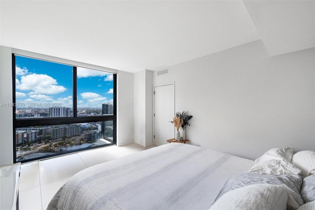 501 NE 31st St , Unit 3009, Miami, FL 33137 Photo