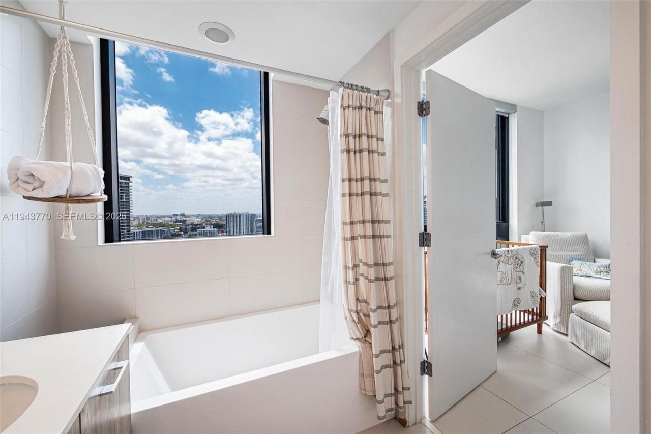 501 NE 31st St , Unit 3009, Miami, FL 33137 Photo