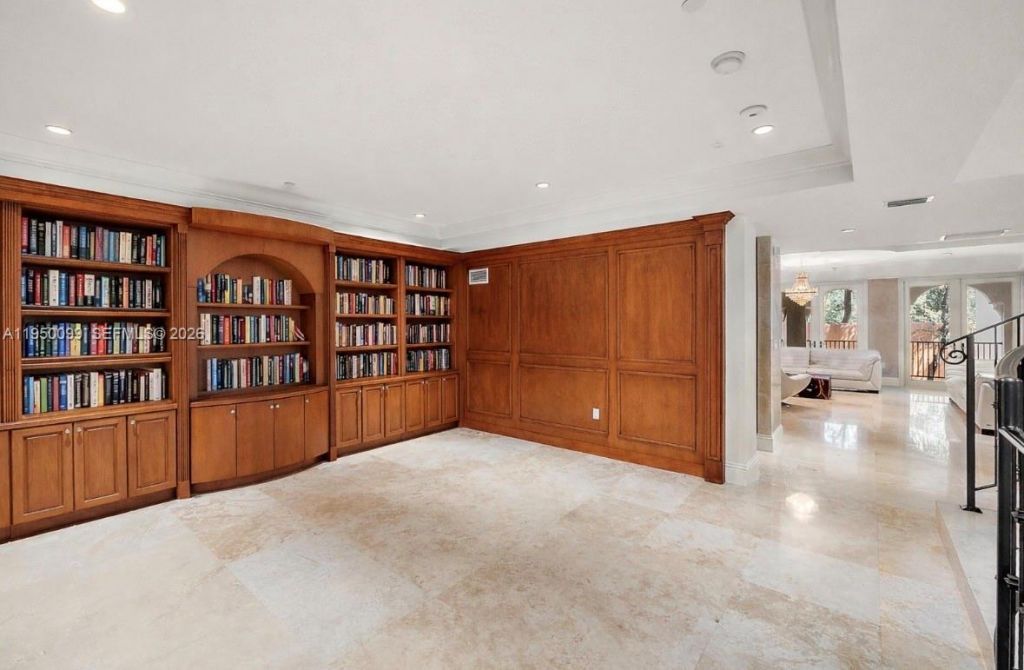 3471 Main Hwy, Unit 1240, Miami, FL 33133 Photo