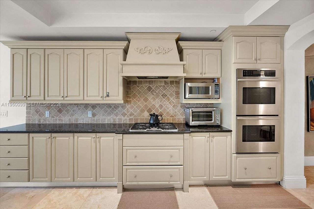 3471 Main Hwy, Unit 1240, Miami, FL 33133 Photo