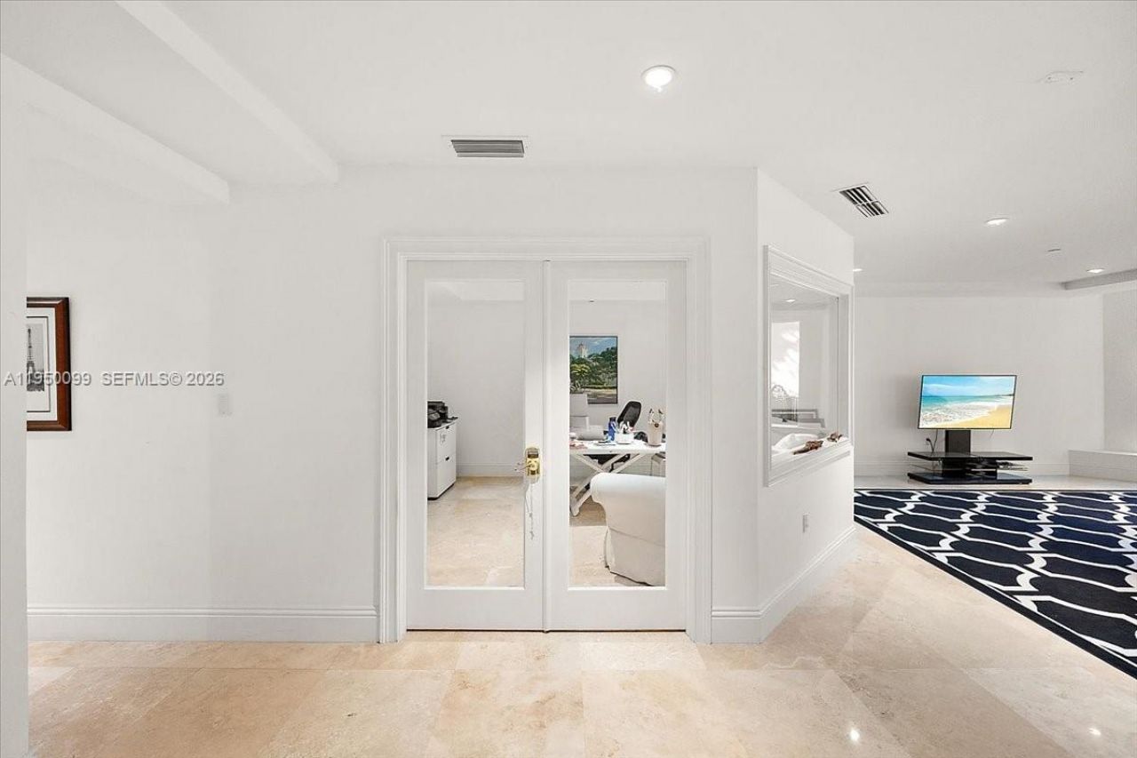 3471 Main Hwy, Unit 1240, Miami, FL 33133 Photo