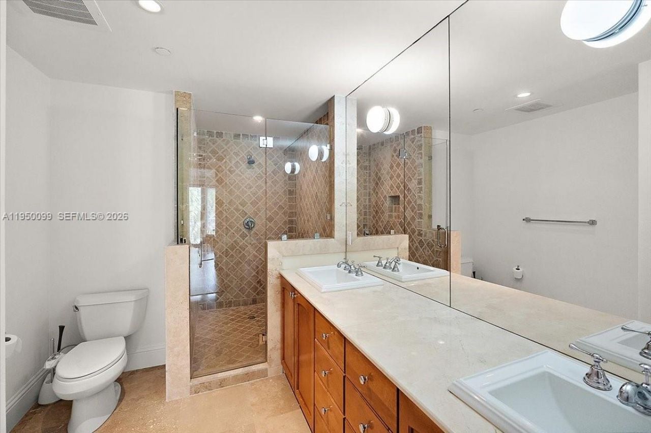 3471 Main Hwy, Unit 1240, Miami, FL 33133 Photo