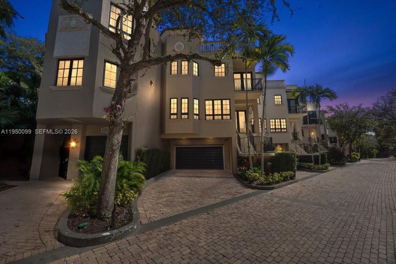 3471 Main Hwy, Unit 1240, Miami, FL 33133 Photo