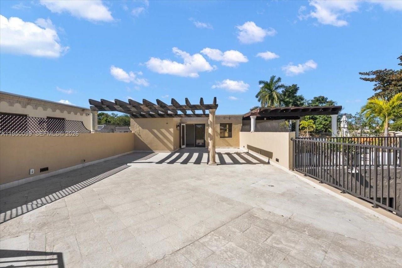 3471 Main Hwy, Unit 1240, Miami, FL 33133 Photo