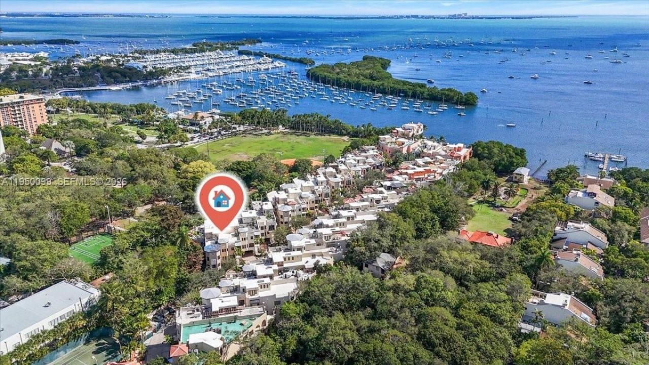 3471 Main Hwy, Unit 1240, Miami, FL 33133 Photo