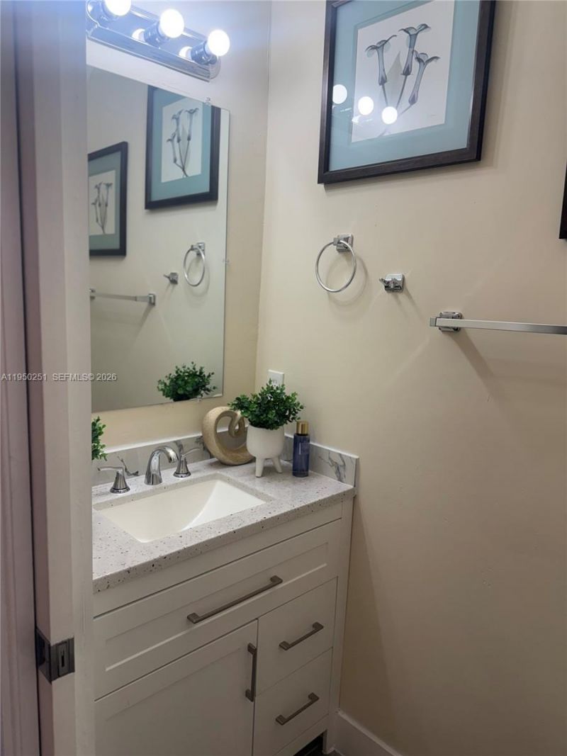 5400 NW 107th Ave, Unit 416, Doral, FL 33178 Photo