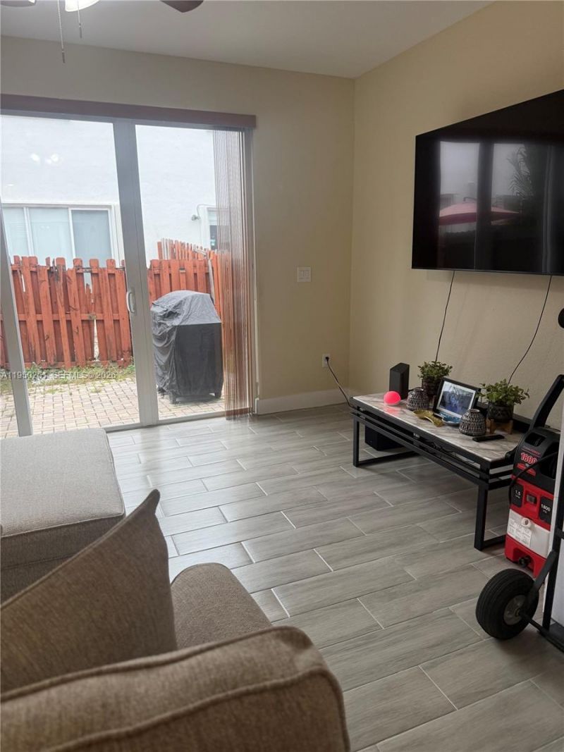 5400 NW 107th Ave, Unit 416, Doral, FL 33178 Photo