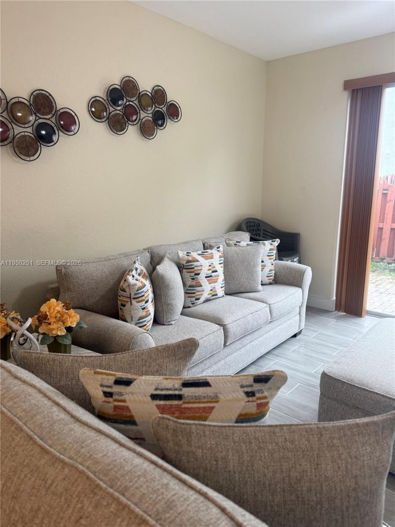 5400 NW 107th Ave, Unit 416, Doral, FL 33178 Photo