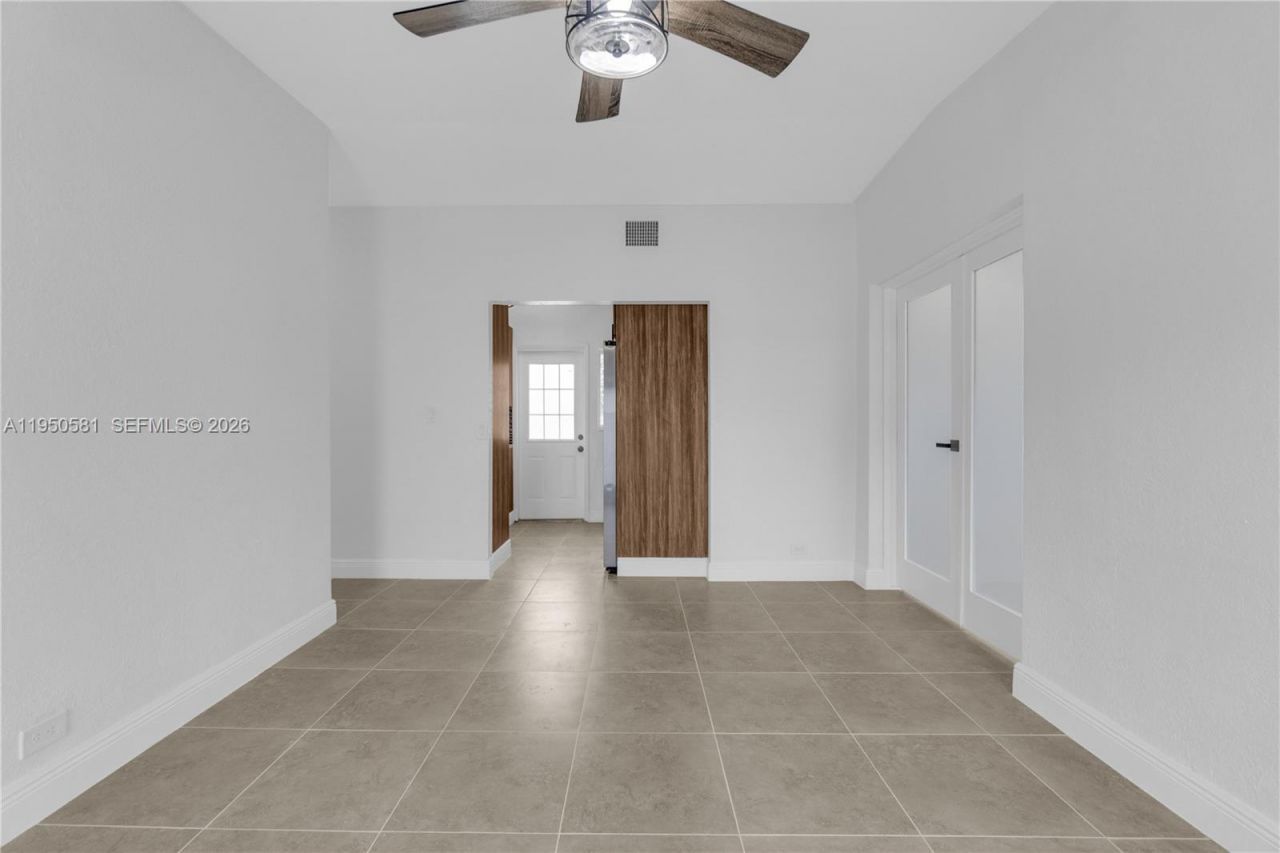 16000 NW 21st Ave, Miami Gardens, FL 33054 Photo