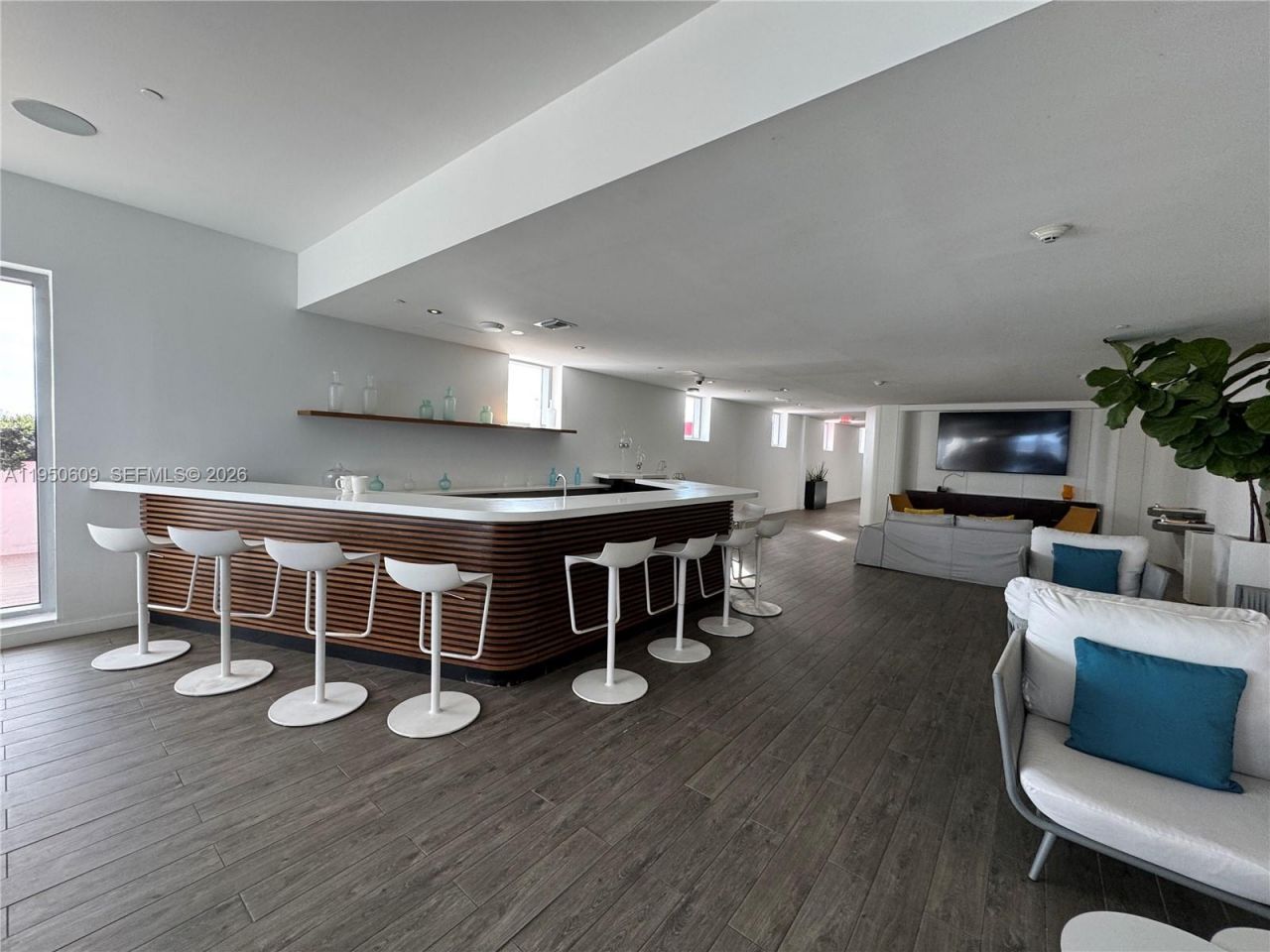 2602 E Hallandale Beach Blvd, Unit R409, Hallandale Beach, FL 33009 Photo