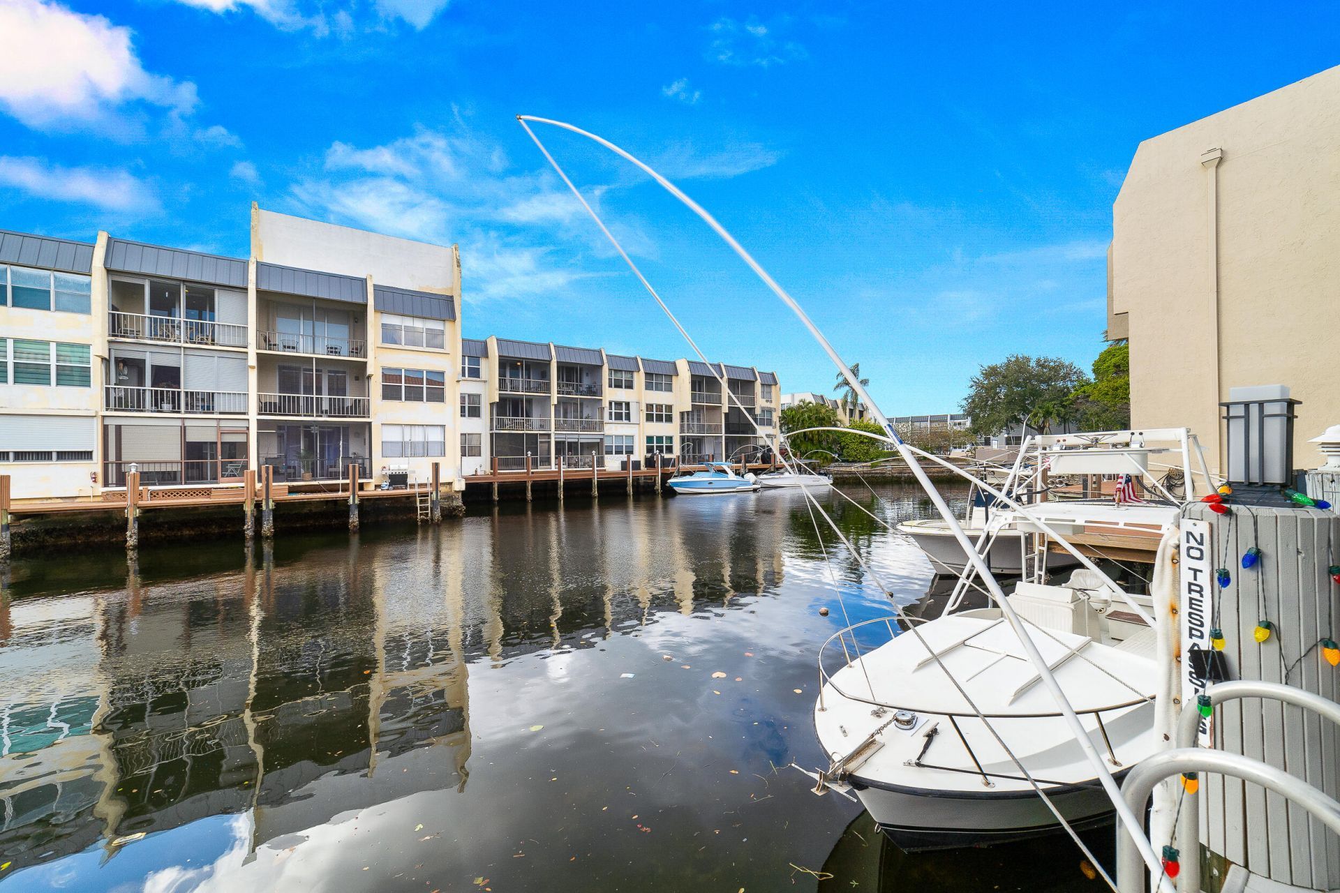 777 S Federal Highway, Unit D103, Pompano Beach, FL 33062 Photo