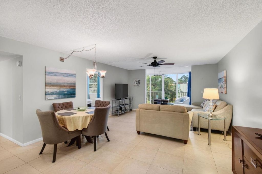 10 Willowbrook, Unit 205, Delray Beach, FL 33446 Photo